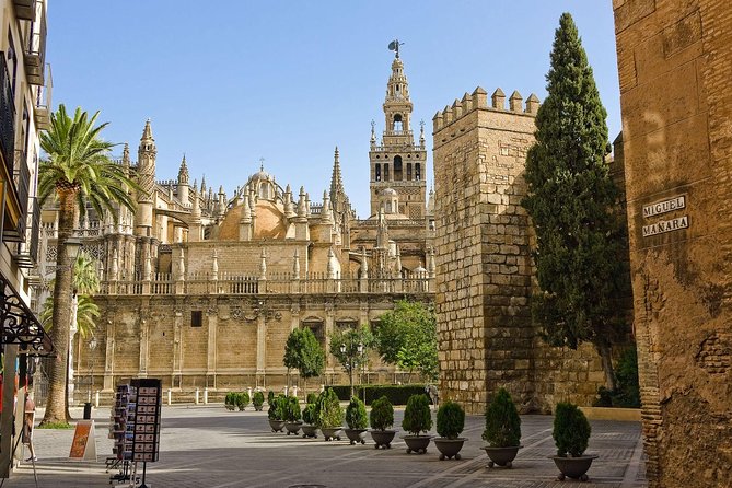 Cathedral Of Seville English Guided Tour With Skip The Line & Access To Giralda Tour Overview