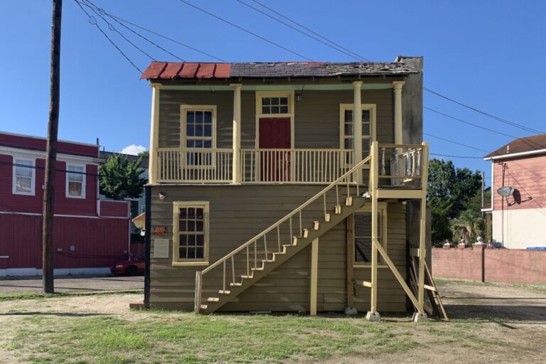 Charleston: African American History & Simmons House Tour Tour Overview