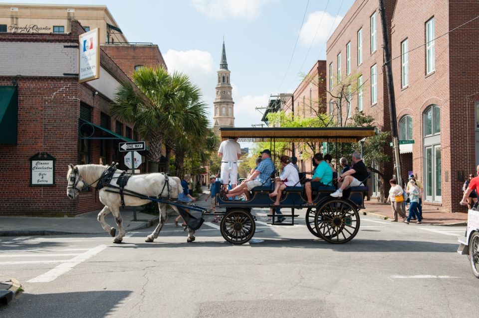 Charleston: Downtown Evening Haunted History Carriage Tour - Tour Overview and Details