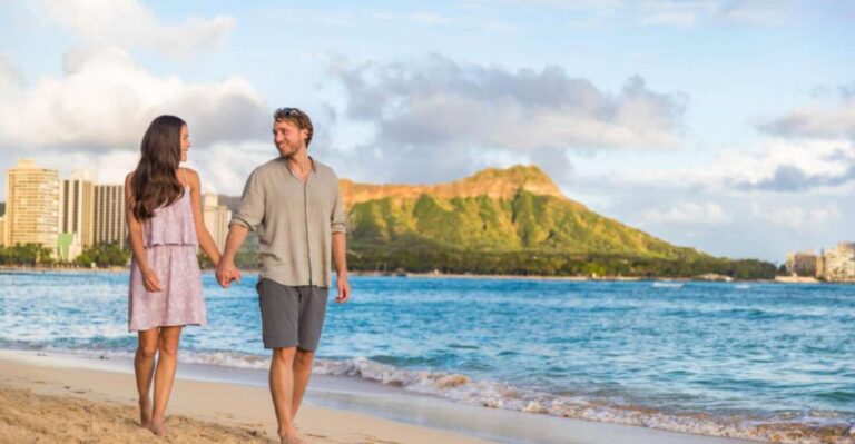 Charms Of Honolulu Walking Tour For Couples Explore The Royal Palace