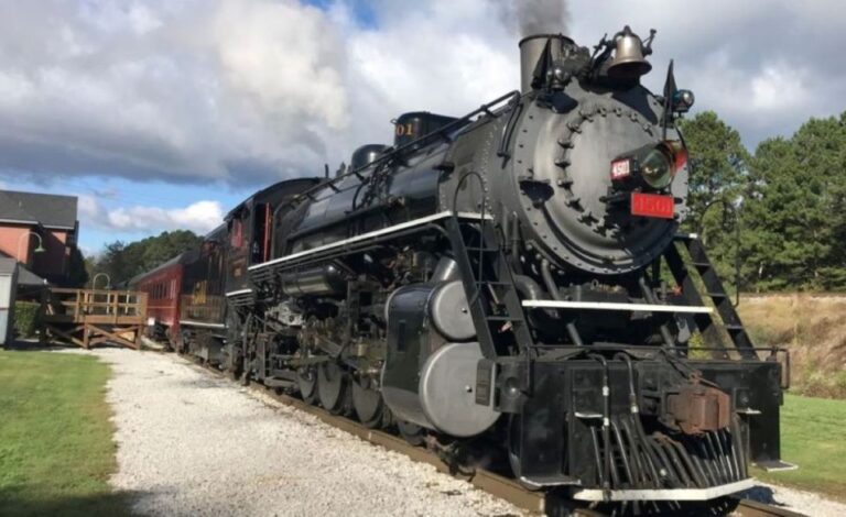 Chattanooga: Derailed Trolley Tour And Train Ride Tour Overview And Duration