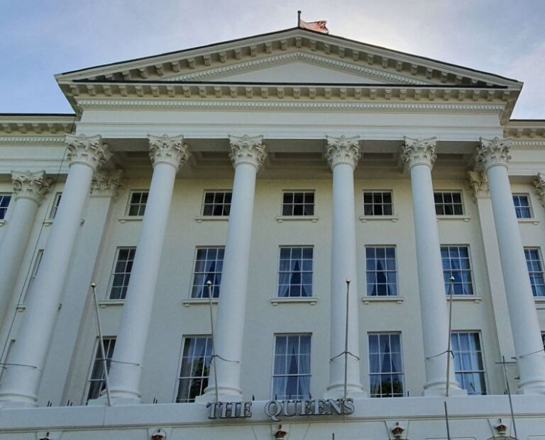 Cheltenham: Self Guided Audio Tour Of The Historical Town About The Tour