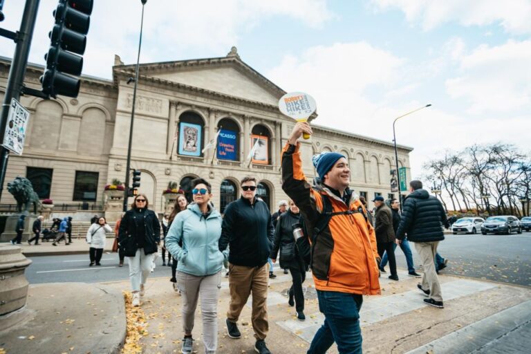 Chicago: Classic Food Walking Tour With Bike Or Kayak Rental Tour Overview