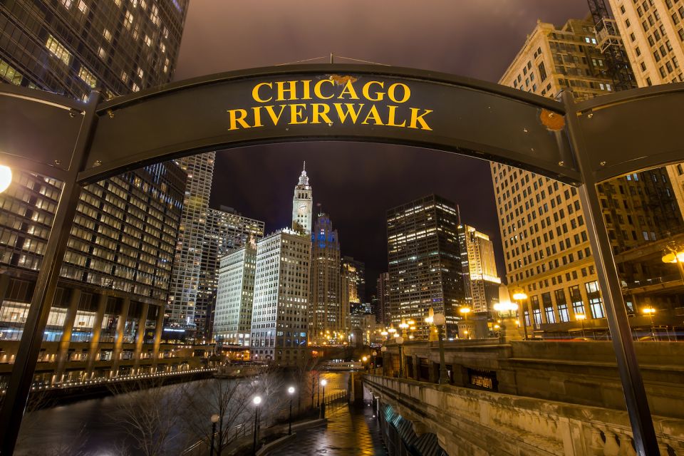 Chicago: Haunted Sites Self-Guided Audio Walking Tour - Tour Overview