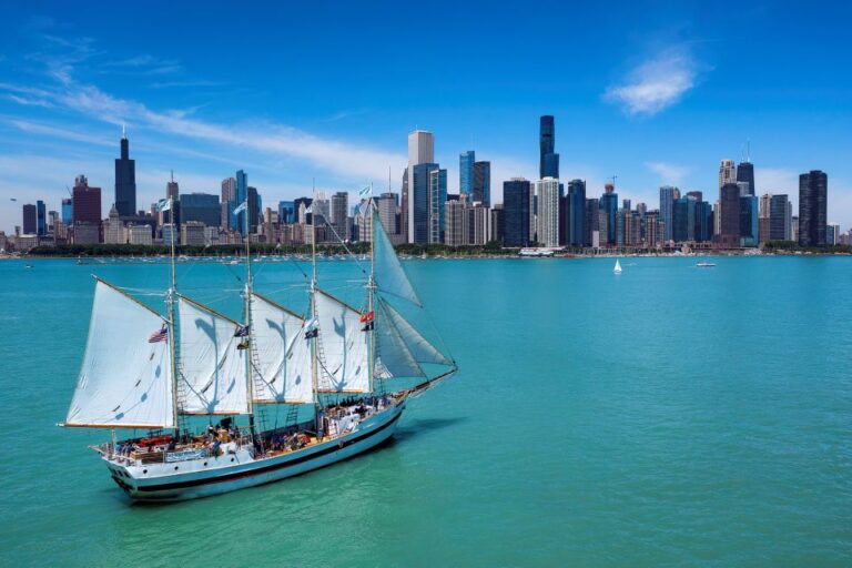 Chicago: Lake Michigan Educational Tall Ship Windy Cruise Activity Overview