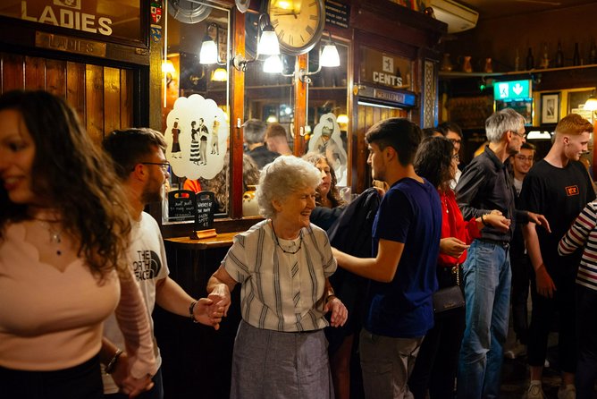 Classic Irish Pubs Private Tour Of Dublin: Live Music, Beer And Nightlife Immersive Dublin Pub Experience