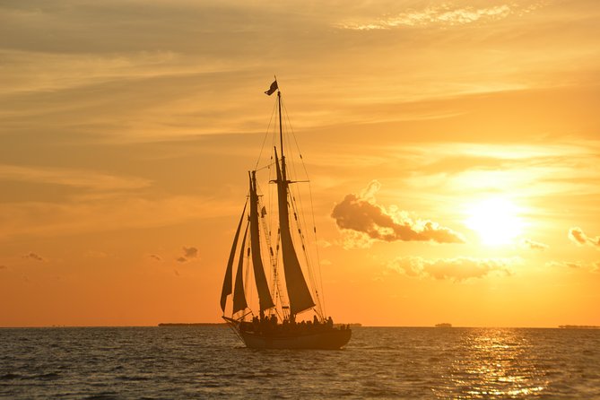 Classic Key West Schooner Sunset Sail With Full Open Bar - Included Amenities and Refreshments