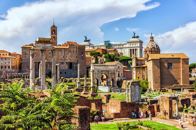 Colosseum And Roman Forum Small Guided Group Exploring Palatine Hills Ancient Roots