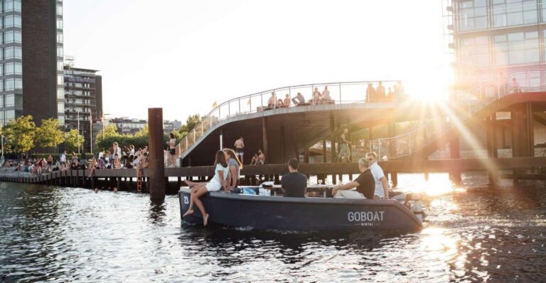 Copenhagen: 1, 2 Or 3 Hour Boat Rental (no License Required) Activity Overview