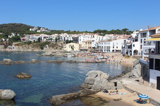 Costa Brava Full Day Trip From Barcelona With Boat Trip Exploring Picturesque Fishing Towns