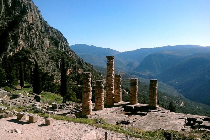 Delphi Meteora and Thermopylae 2-Day Private Tour - Tour Overview