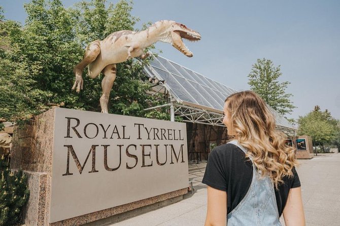 Dinosaur World 1 Day: Drumheller Badland Hoodoo Mine National Historic Tour Overview