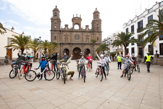 Discover Las Palmas City By Bike In 4 Hours Colorful Triana District