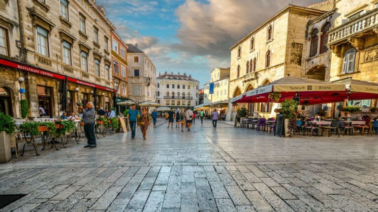 Discover The Old Town Split 1.5h Walking Small Group Tour Tour Overview