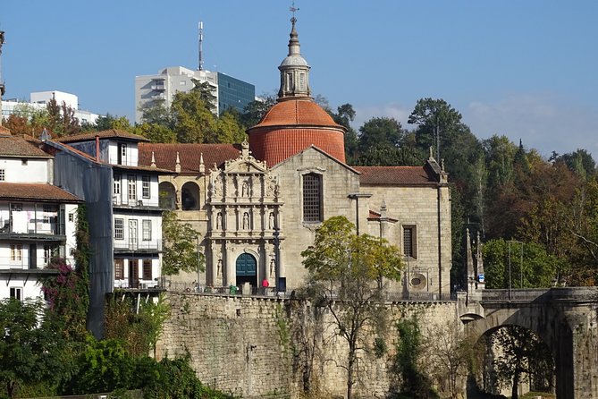 Douro Valley Small Group Tour, Mateus Palace, Lunch and Wine Tastings - Overview of the Tour