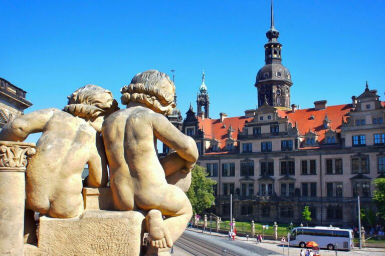 Dresden: City & Semperoper Guided Walking Tour Tour Overview