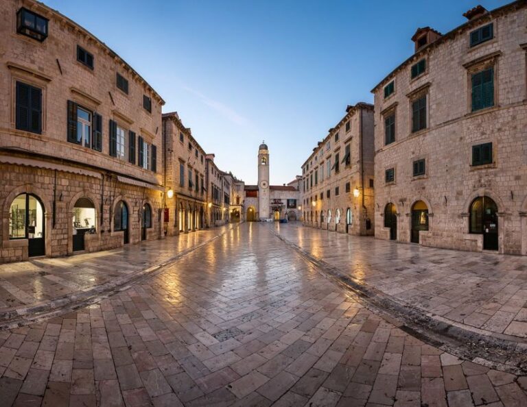 Dubrovnik: Old Town Evening Walking Tour Tour Overview