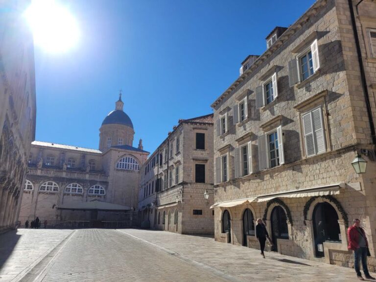 Dubrovnik: Old Town Highlights Tour With Audio Guide Tour Overview