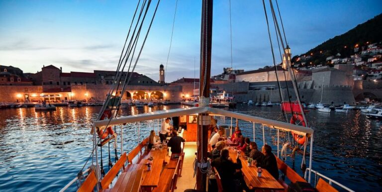 Dubrovnik: Panoramic Sunset Cocktail Cruise Around Old Town Activity Overview