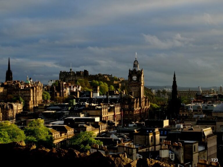 Edinburgh: Old Town Stories Guided Walking Tour Tour Details