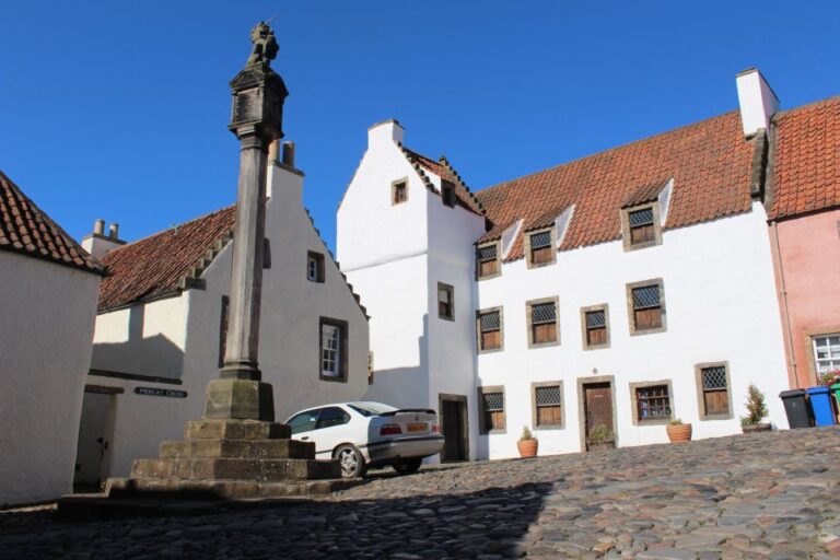 Edinburgh: Outlander Locations Tour Iconic Filming Locations Visited