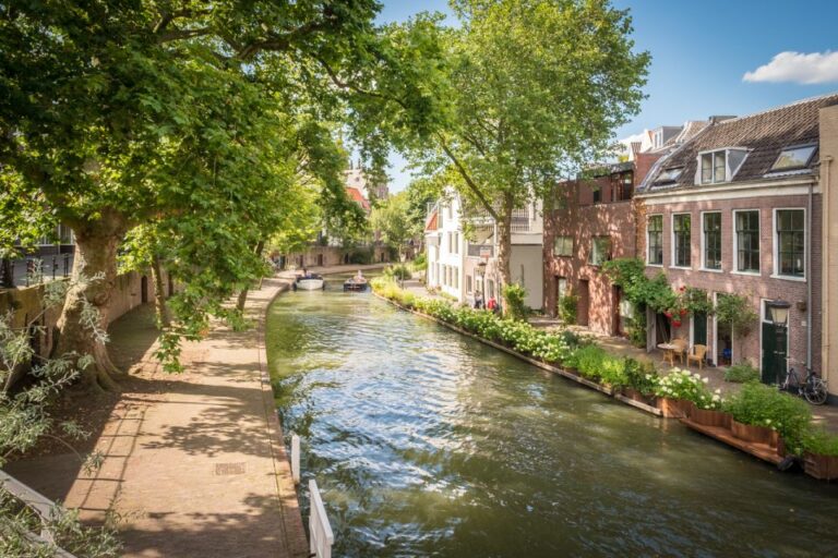 Explore Gems Of Utrecht Walking Tour For Couples Tour Overview