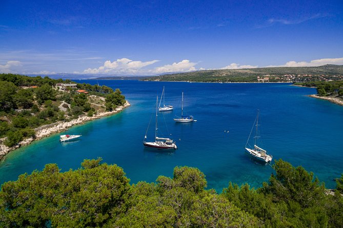 Explore The West Side Of The Island Of Brač With Pasara Boat Traditional Dalmatian Boat Overview Of The Experience