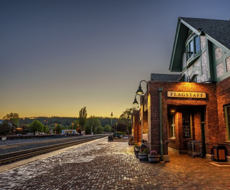 Flagstaff: Family Friendly Haunted Walking Tour Tour Overview