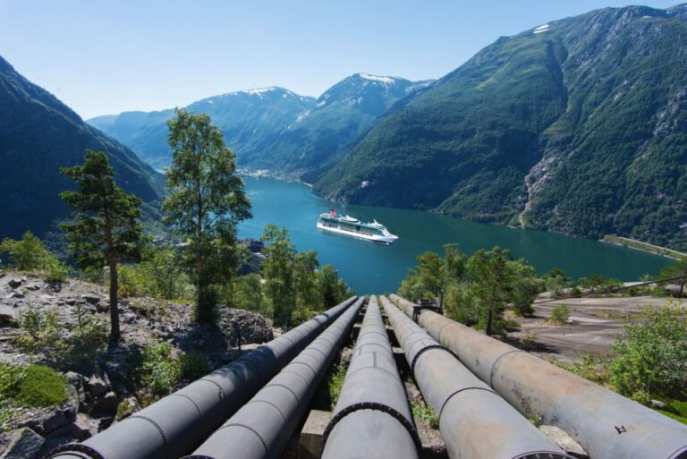 Flexible Tour To Hardangerfjord Vøringsfossen Or Glacier Tour Overview