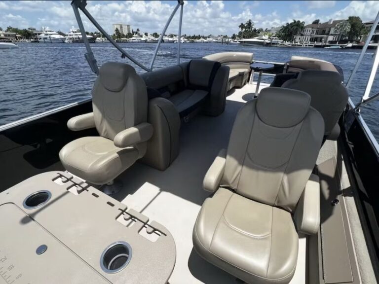 Fort Lauderdale: 12 People Private Pontoon Rental Overview Of The Pontoon Rental