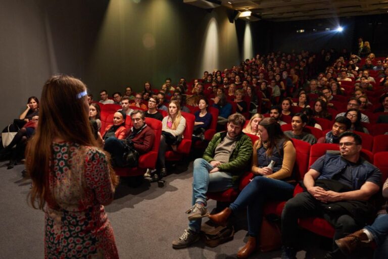 French Films With English Subtitles In Paris Parisian Cinema Experience