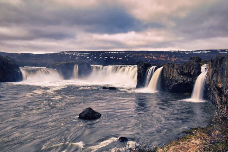 From Akureyri: Godafoss Waterfall Guided Trip With Transfers Tour Overview