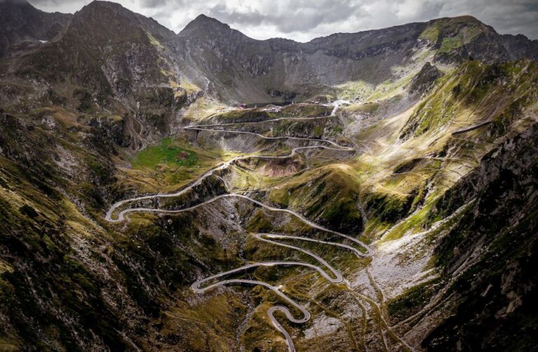 From Bucharest: Private Transfagarasan Highway Day Tour Tour Overview