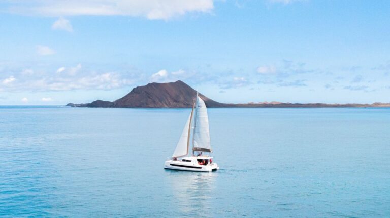 From Corralejo/caleta De Fuste: Lobos Island Catamaran Trip Trip Overview