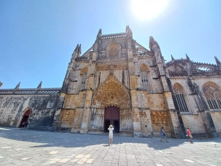 From Fátima To Batalha, Nazaré And Óbidos Private Tour Visiting The Batalha Monastery