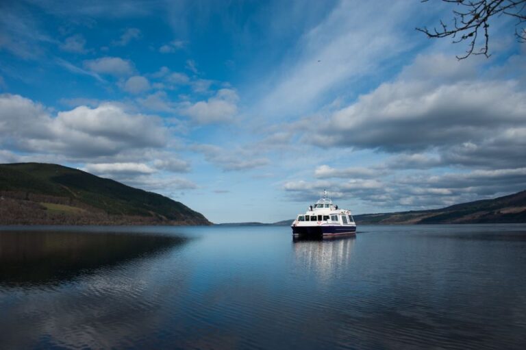 From Inverness: Loch Ness Cruise And Urquhart Castle Activity Overview