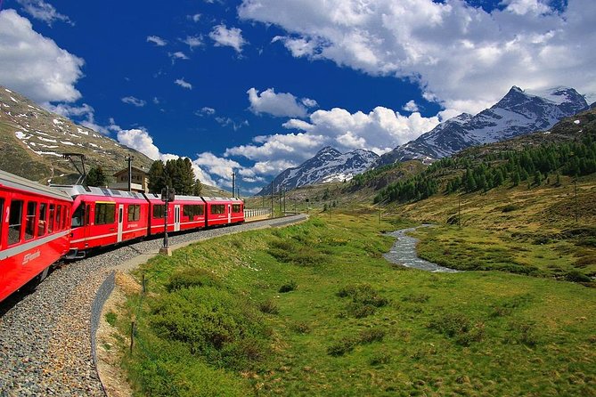 From Lake Como or Milan: Bernina Red Train Tour - Traversing the Alps