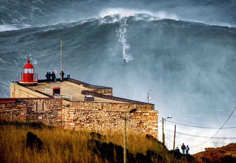 From Lisbon: Day Tour To Fatima, Nazare And Obidos Tour Details