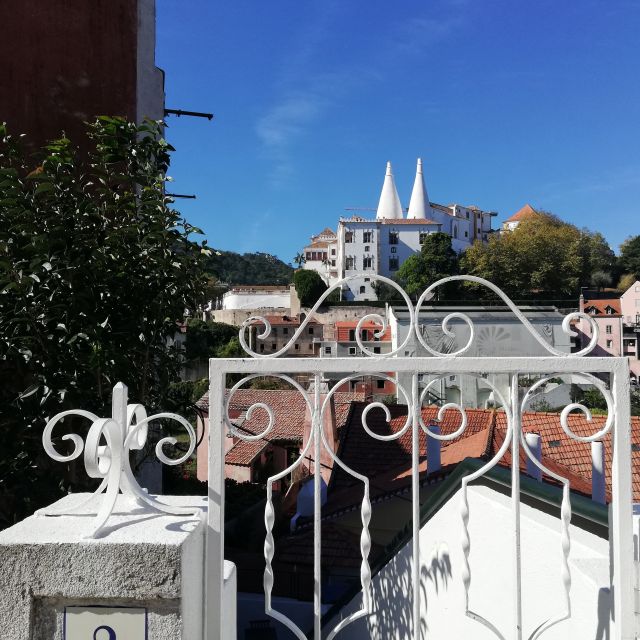 From Lisbon: Half Day Private Tour To Sintra Village Discover Pena Palace