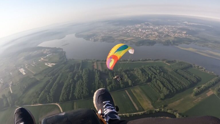 From Lisbon: Motorised Paragliding Tandem Flight Activity Overview