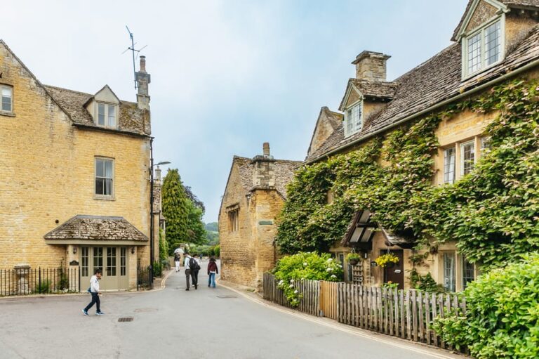 From London: Cotswolds, Blenheim Palace & Downtown Abbey Tour Information