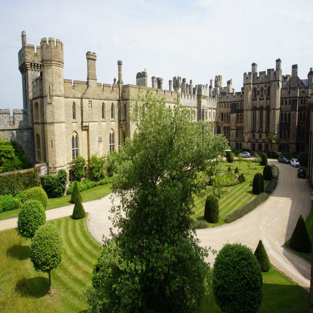 From London: Skip-the-line Windsor Castle Private Car Trip - Overview of Windsor Castle