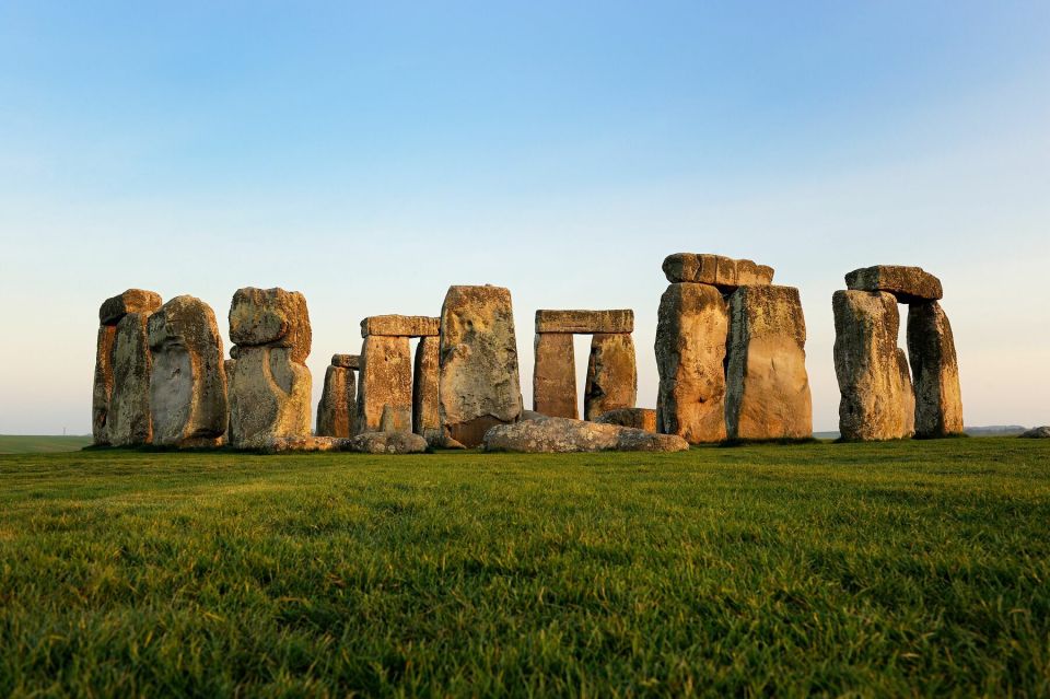 From London: Stonehenge and Bath Full-Day Tour - Tour Overview