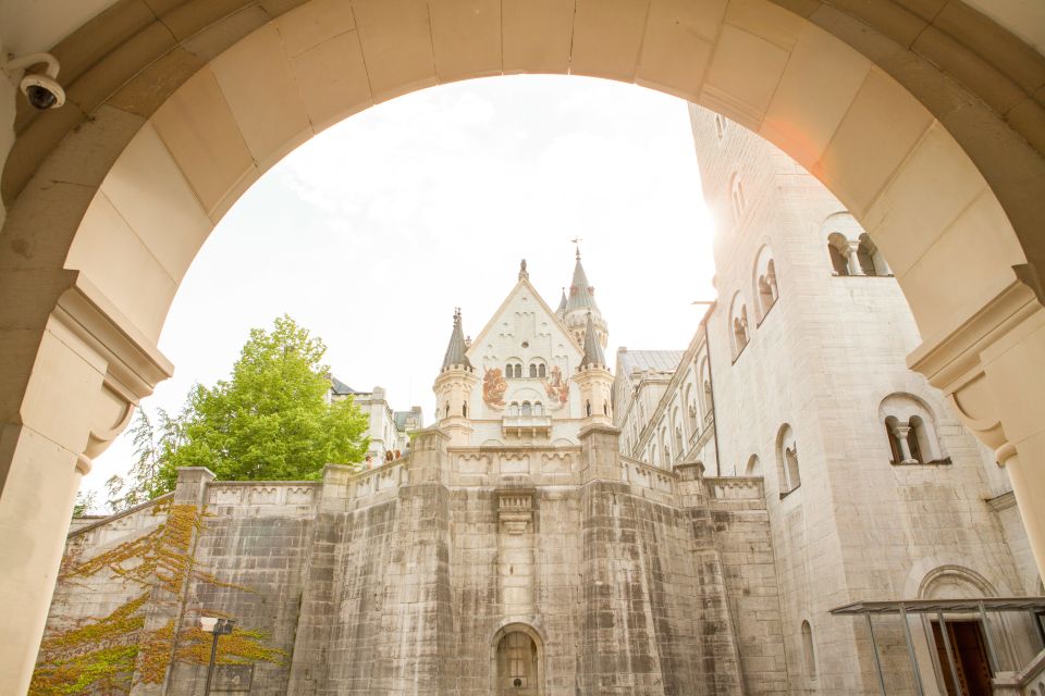 From Munich: Neuschwanstein Castle Full-Day Trip by Van - Guided Tour of Neuschwanstein Castle