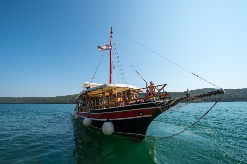 From Poreč: Boat Day Trip to Rovinj With Fish Lunch - Tour Overview and Pricing