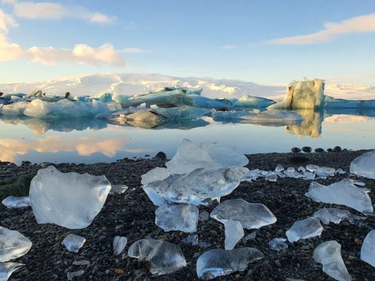 From Reykjavik: 3 Day South Coast Winter Tour With Ice Cave Tour Overview