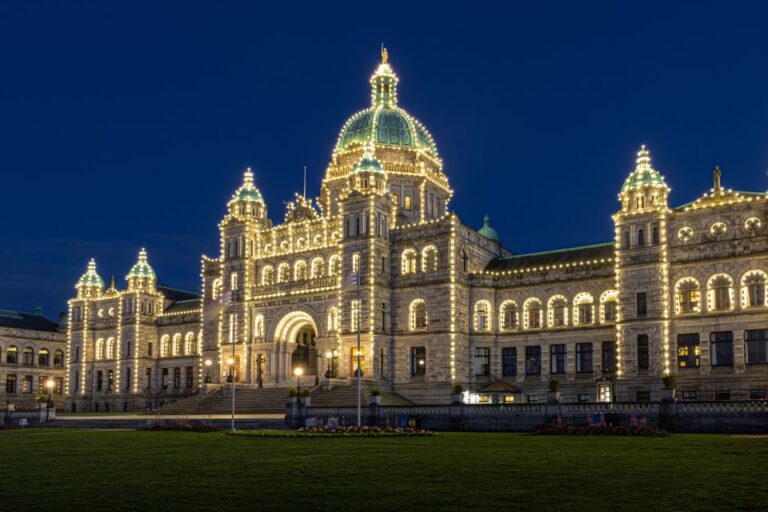 From Seattle: Ferry Day Trip From Seattle To Victoria Rt Trip Overview And Details