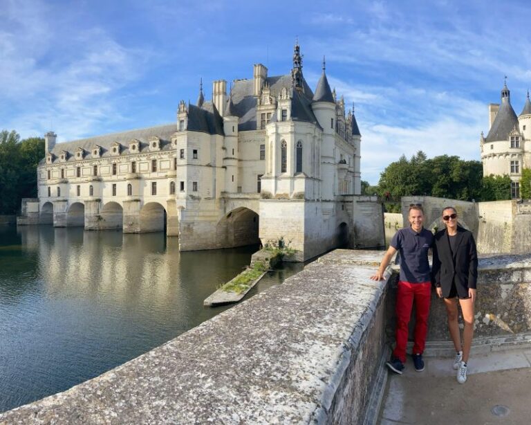 From Tours : Full Day Chambord & Chenonceau Chateaux Exploring Loire Valley Castles