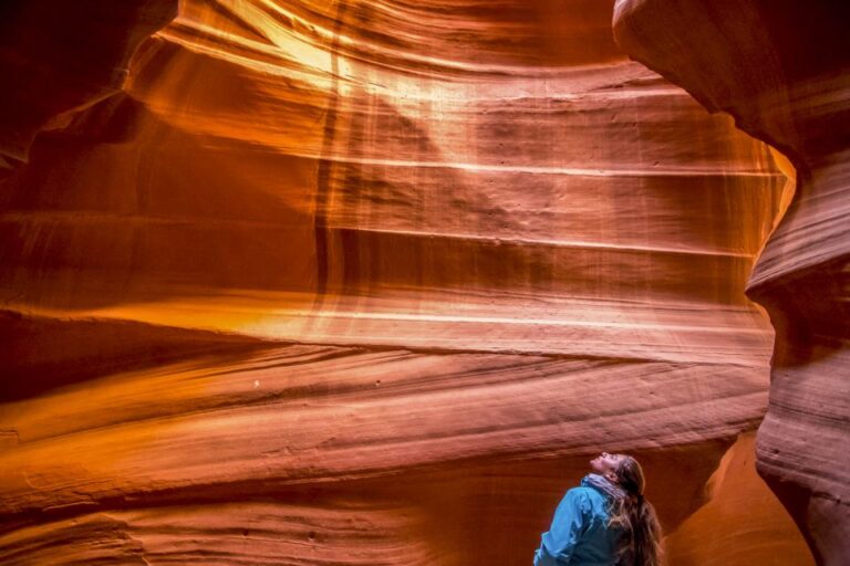 From Vegas: Lower Antelope Canyon, Horseshoe Bend & Lunch Luxury Bus Transportation From Las Vegas