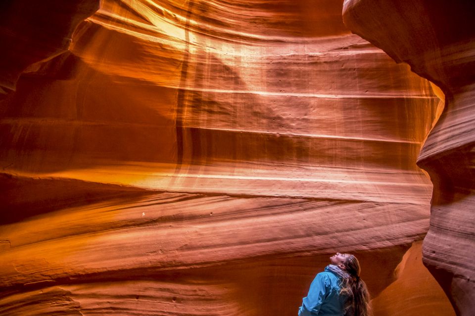 From Vegas: Lower Antelope Canyon, Horseshoe Bend & Lunch - Luxury Bus Transportation From Las Vegas